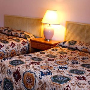 Queen Room Two Queen Beds